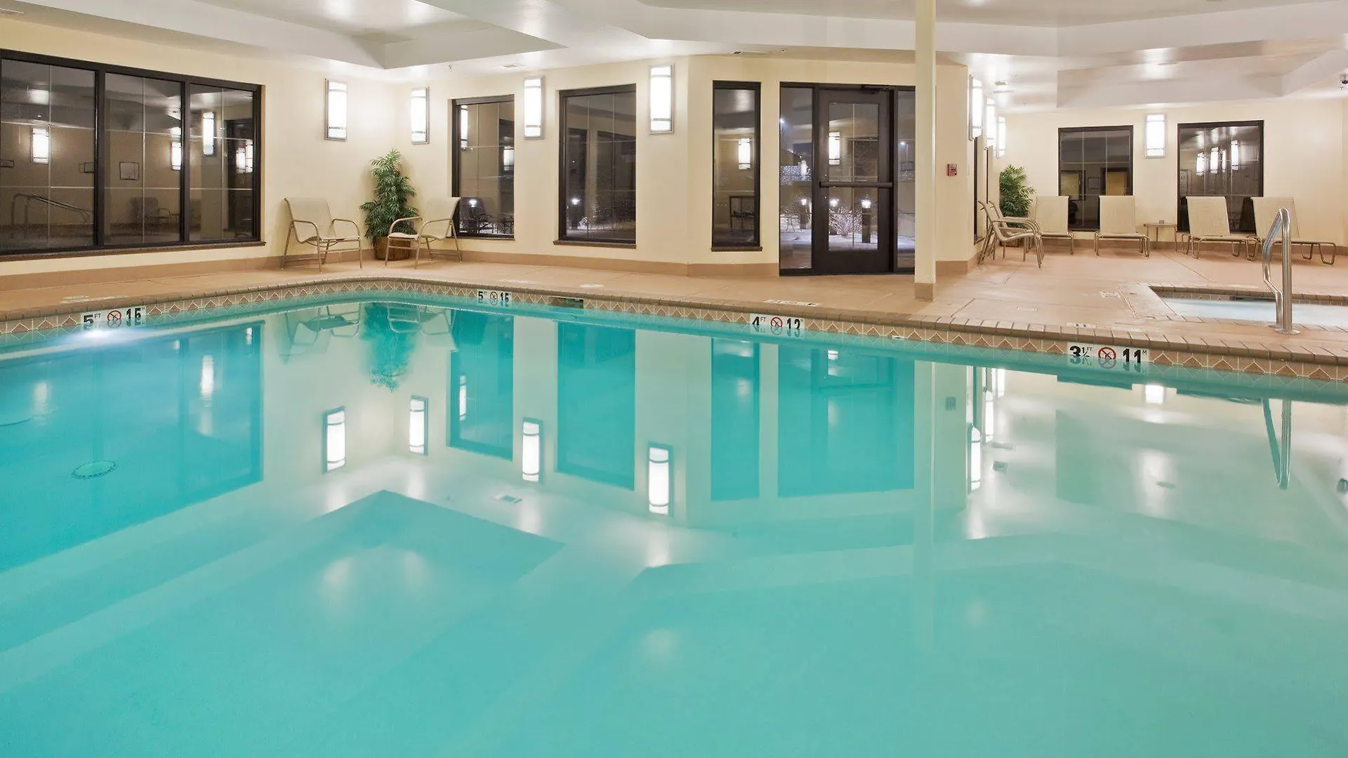 Staybridge Suites Reno Nevada By Ihg