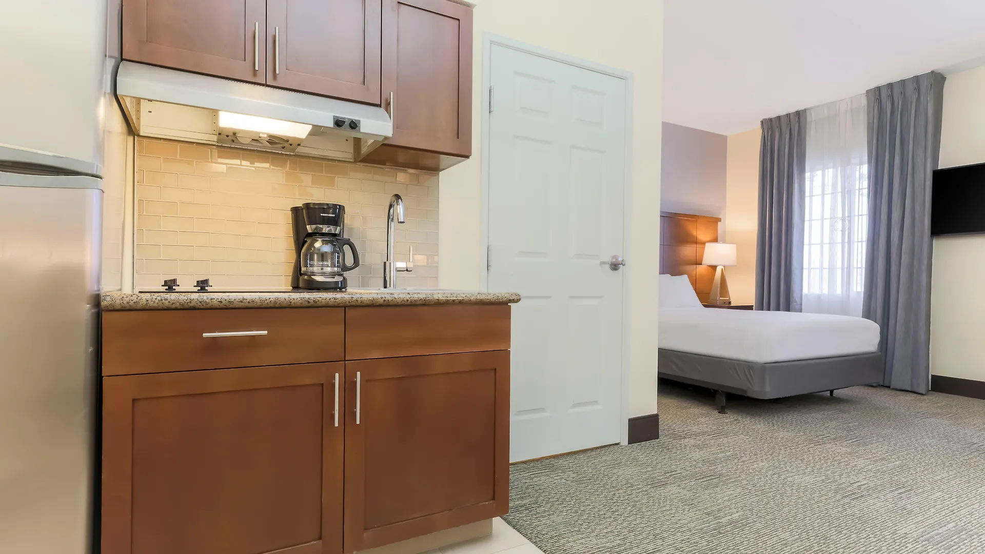 Staybridge Suites Reno Nevada By Ihg Отель