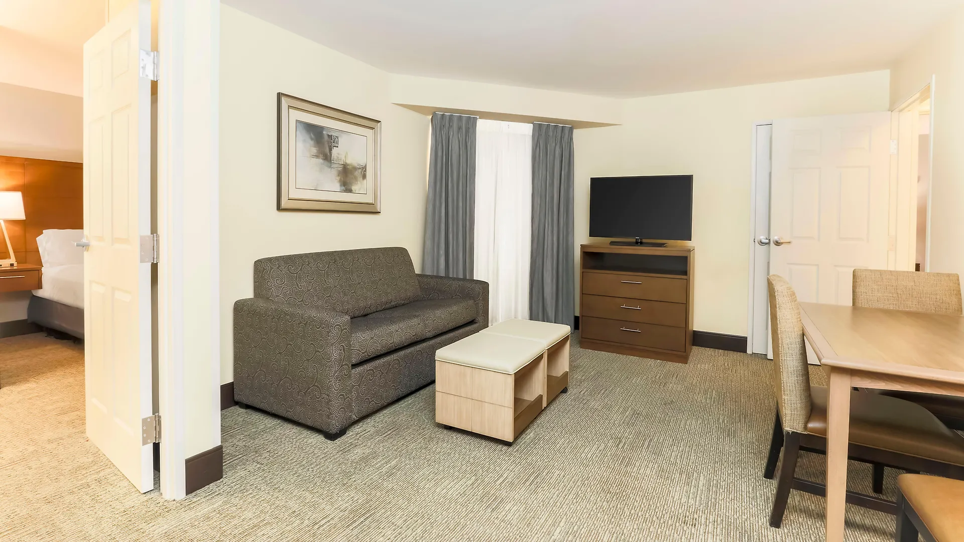 Отель Staybridge Suites Reno Nevada By Ihg