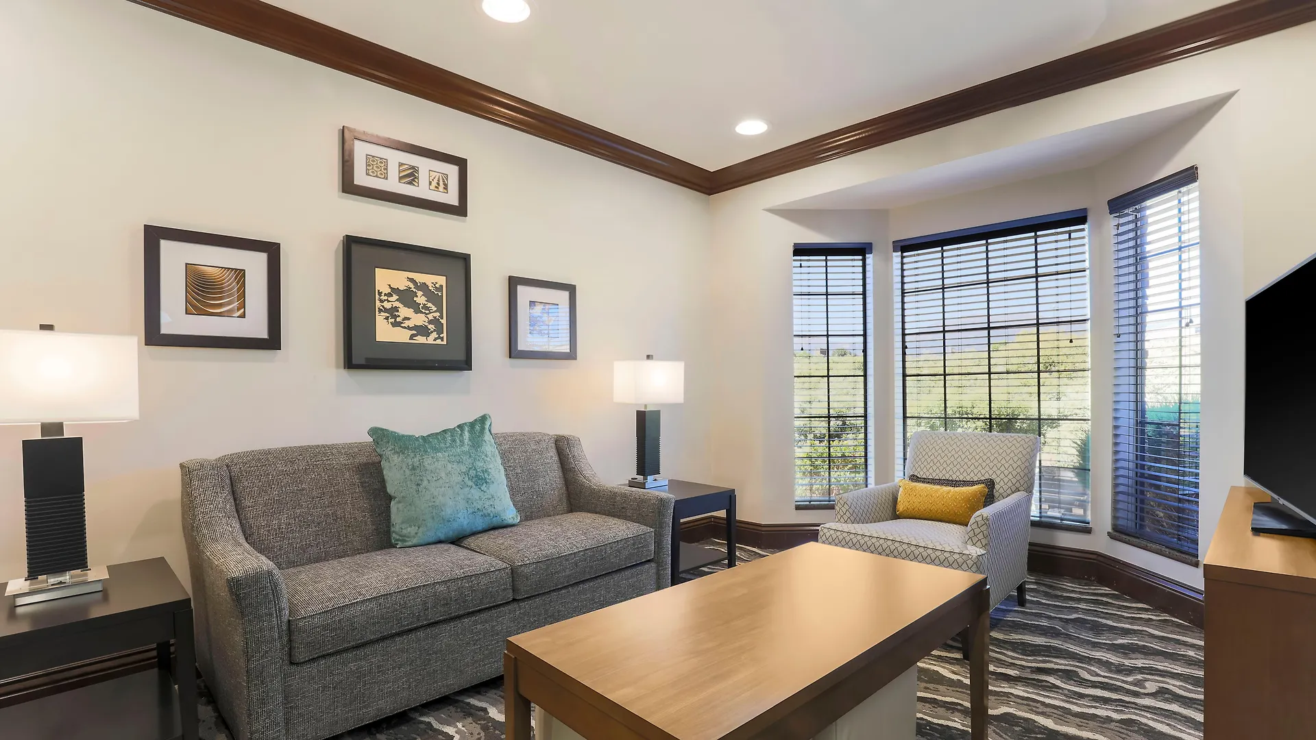 Staybridge Suites Reno Nevada By Ihg 3*,