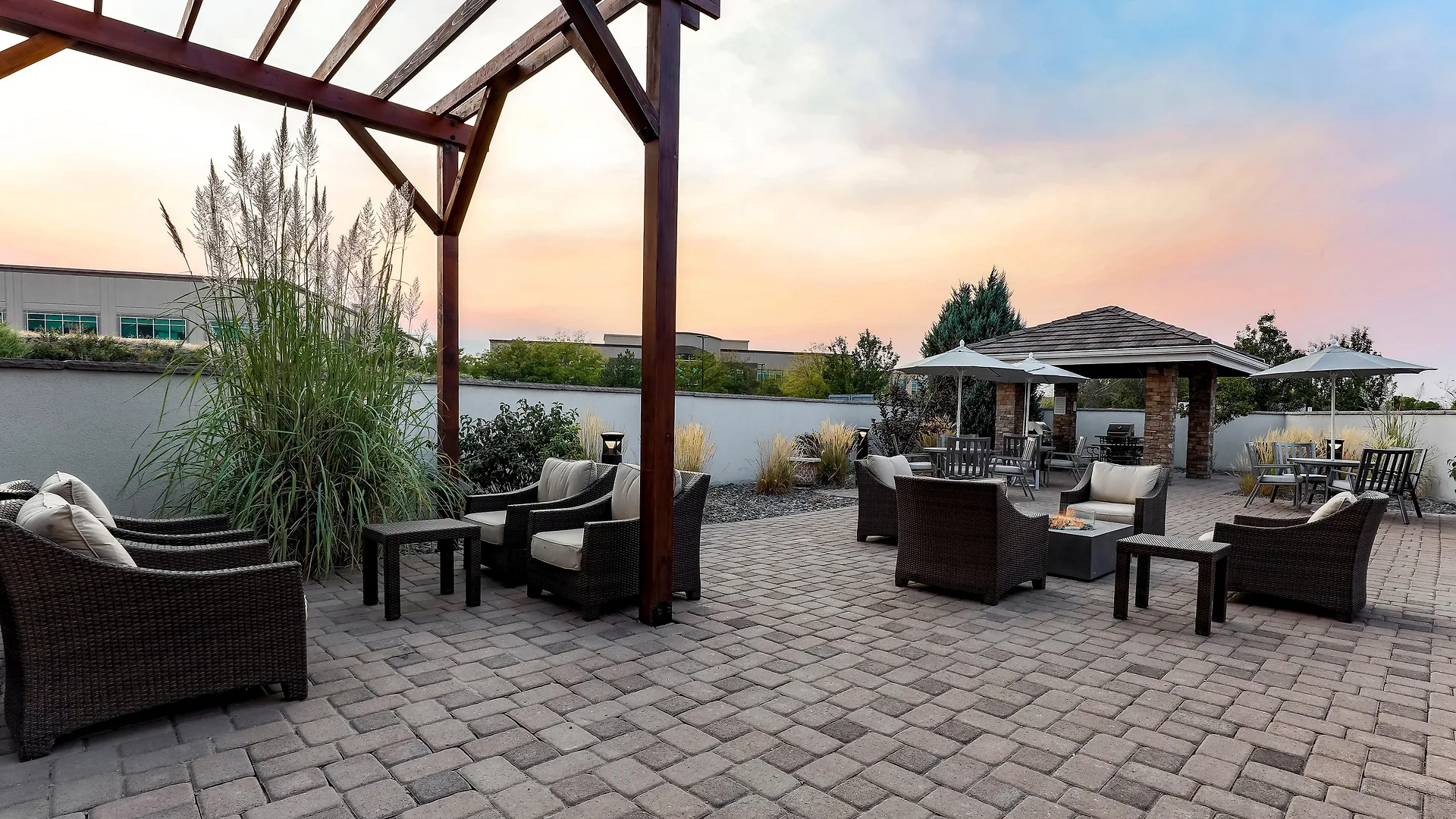 Staybridge Suites Reno Nevada By Ihg